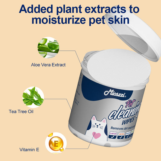 1. Added with aloe vera essence and fermented coconut oil, it cleans and deeply moisturizes pet skin and hair.
2. It does not contain dyes, bleach, etc., is gentle and non-irritating, suitable for cats and dogs, and can also be used by sensitive pets.
3. Removes sweat, body oil and stubborn dirt, deeply deodorizes and inhibits bacterial growth, and cleans more thoroughly.
4. The cleaning power reaches the root of the hair directly, and deeply cleans without residue, and the low-irritation formula reduces