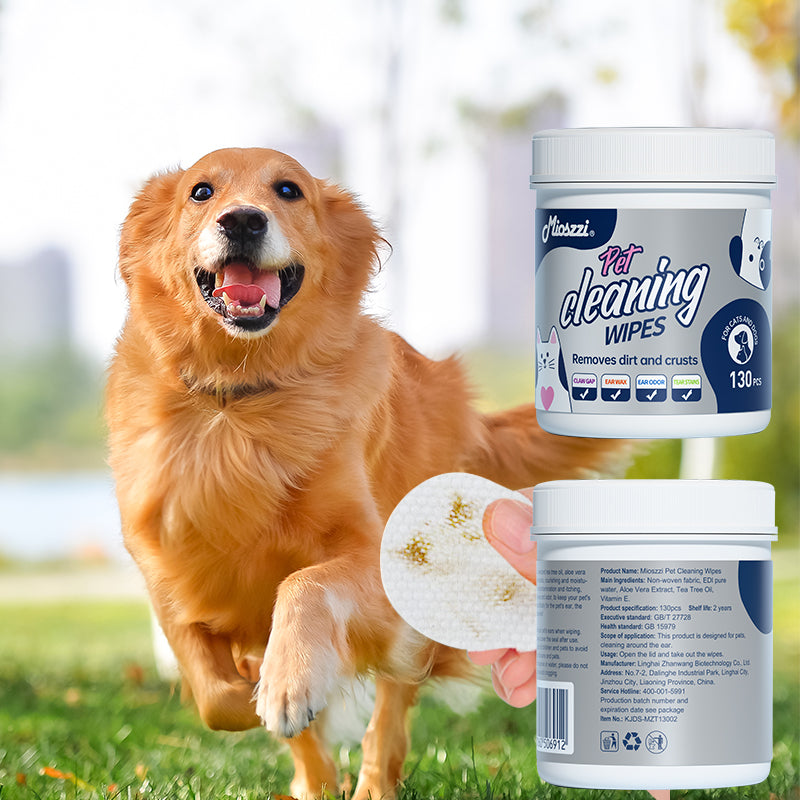 1. Natural and organic ingredients, vegan and cruelty-free.
2. Disc wipes can remove loose hairs and dirt and clean quickly.
3. Wipe away environmental allergens or irritants and do a good job of reducing dog dander.
4. Moisturizes dry skin without rinsing, making it easy to be hygienic.
5. Universal wipes for puppies and large dogs.