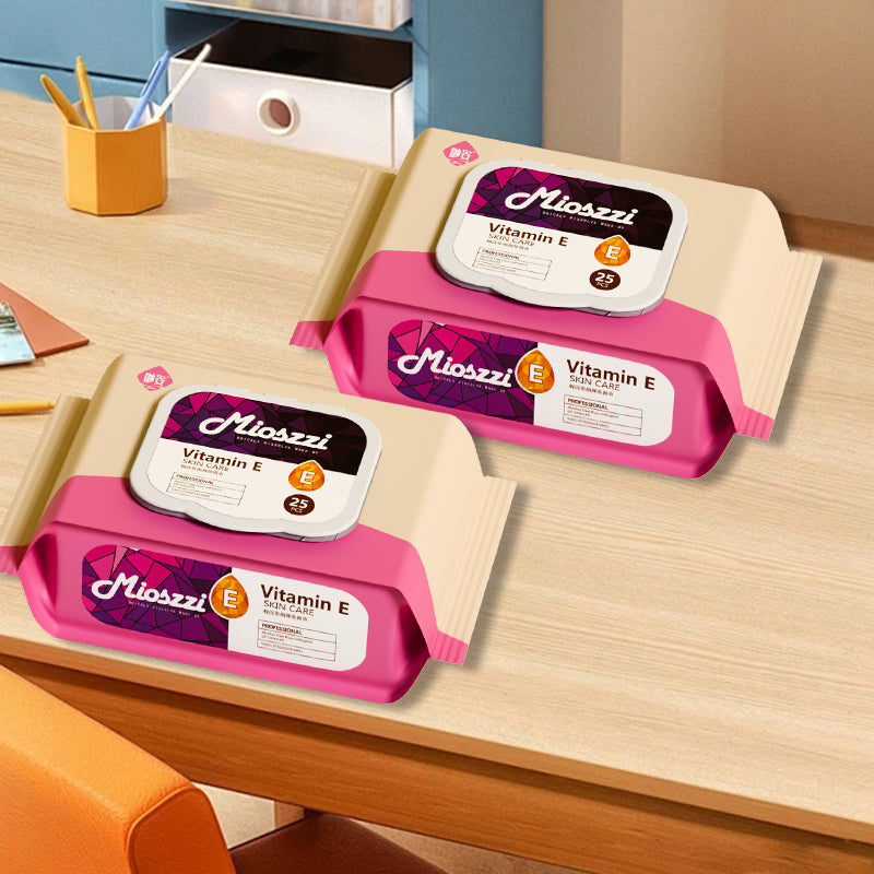 Mioszzi makeup remover wipes, soft plain non-woven fabric, large size of 160*200mm, large coverage area, easier makeup removal.