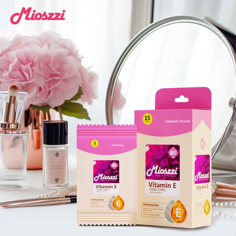 What skin types are makeup remover wipes suitable for? Can sensitive skin use them with confidence?