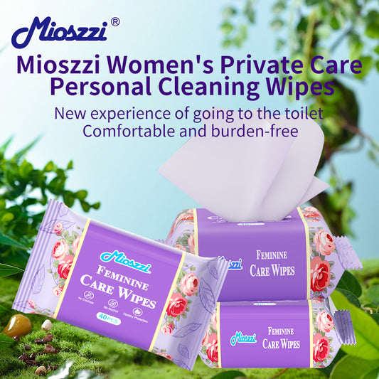 1. Designed specifically for private parts, alcohol-free formula, mild and non-irritating, safer to use.

2. Excellent function, can relieve itching and remove odor, bringing a refreshing feeling.

3. Made of high-quality non-woven fabric, soft and elastic, not easy to break when wiping.

4. Widely applicable, whether it is after fitness or swimming, it can easily meet cleaning needs.

5. Small and light, easy to carry, whether traveling or camping, it can keep private parts clean at any time.
