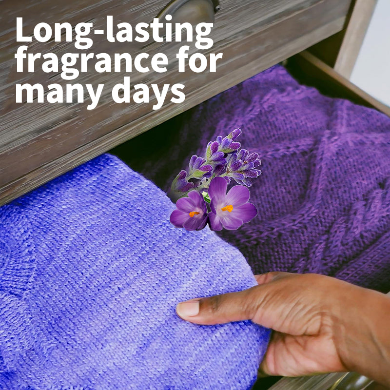 1、1.5lb large barrel for family use, large quantity and affordable.

2、Smoothness、scent retention and color care three effects in one.

3、Effectively prevent the&nbsp;clothing from clumping, remove static electricity and help the clothing to restore its&nbsp;natural elasticity and softness to the skin.

4、The fragrance of lavender and violet, makes clothes Long-lasting fragrance.

5、Safe on all washing machines and safe on all fabrics.