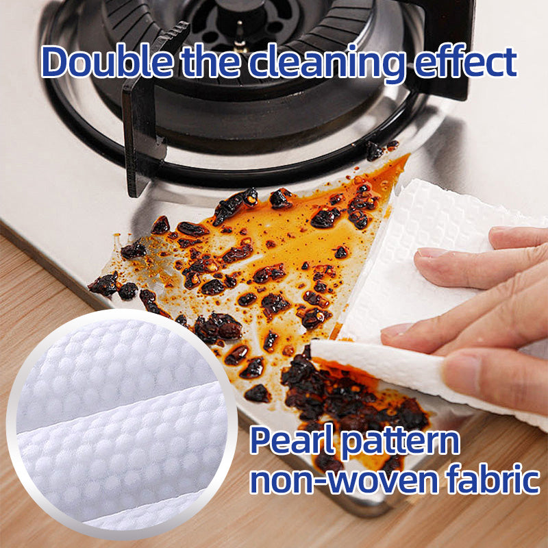 1. An efficient way to remove oil, surpassing traditional rags and degreasers, easily dealing with stubborn oil stains.

2. Effectively removes oil, dirt, and sticky fingerprints on countertops, appliances, and stoves, giving them a clean luster.

3. Contains no bleach and irritants, and gently cares for hands while providing excellent cleaning results.

4. Disposable cleaning wipes, throw away after use, ensuring freshness and hygiene every time you use them.