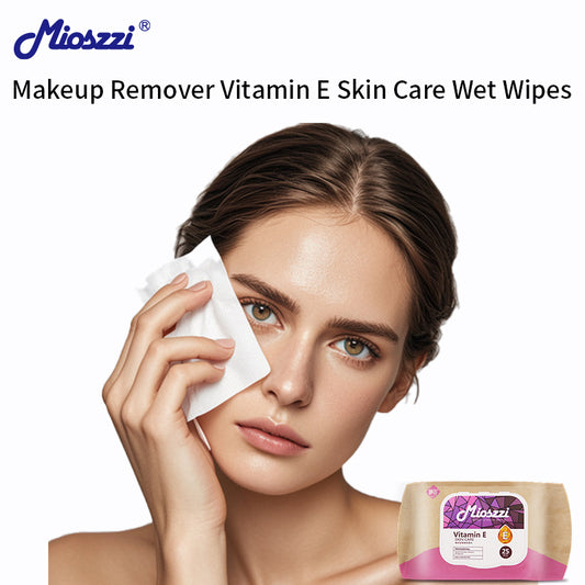 1. Makeup Remover Wipes are enriched with vitamins to protect and even out skin tone, leaving your skin glowing.

2. Hypoallergenic Facial Cleansing Wipes remove makeup, dirt and oil.

3. Water-based wipes to nourish and moisturize facial skin.

4. High-quality non-woven fabric, soft and thick, not easy to tear.

5. Eco-friendly makeup remover wipes in kraft paper packaging.
