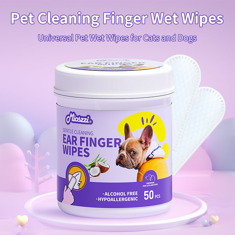 1. Gently remove dirt, debris, and odors. And has excellent deodorizing ability, bringing a refreshing experience to pets.

2. Added fermented coconut oil, tea tree oil, and aloe vera extract ingredients to deeply nourish the hair and smooth frizz.

3. Effectively remove sweat and dirt, while playing an antibacterial role to protect the health of pets.

4. Exuding a refreshing coconut aroma, it can calm and soothe the tension of pets, allowing pets to enjoy cleaning.

5. Multifunctional pet finger wipes,