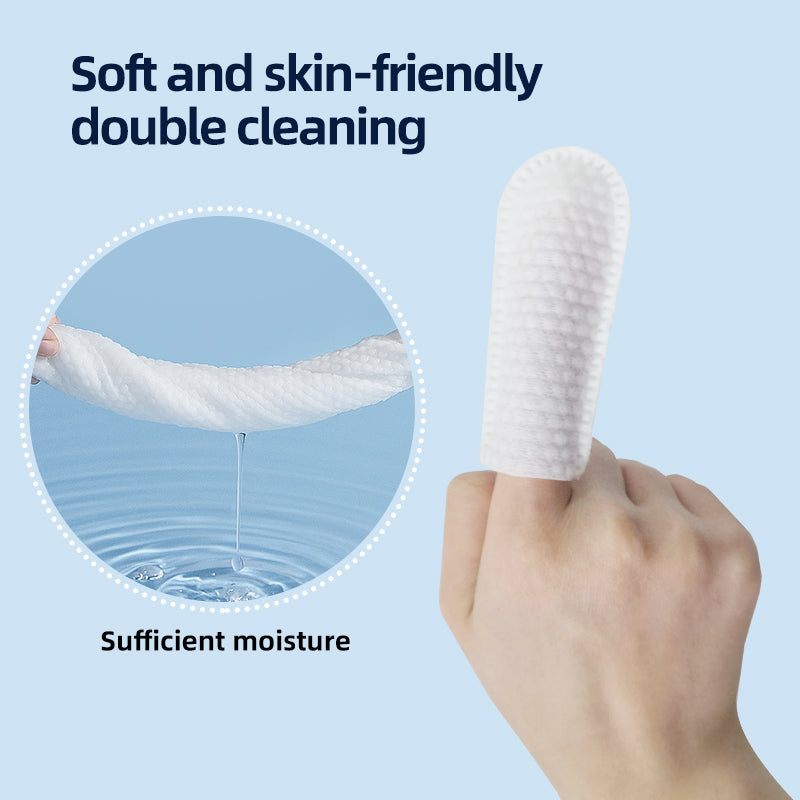 1. Gently removes dirt, debris and odors. Super deodorizing power.
2. Infused with fermented coconut oil to nourish and smooth hair.
3. Removes sweat and dirt while fighting bacteria.
4. The fresh coconut scent calms and soothes your pet's mood and makes your pet fall in love with cleanliness.
5. Multi-purpose pet finger wipes for cleaning the body and teeth.