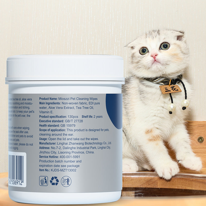 1. Universal wipes that can be used to clean skin and hair.
2. Pure water wipes, mild formula, hypoallergenic, safe for sensitive skin.
3. Antibacterial and deodorant wipes to effectively reduce dog dander and remove dirt and bacteria.
4. Bucket wipes don't leak easily, keeping pets fresh during travel.
The 5. 3D three-dimensional pearl pattern design of the disc wipes is more convenient to clean and effectively remove dirt.