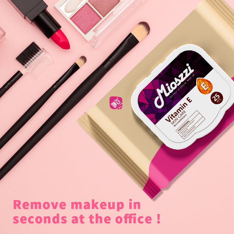 1. Makeup remover wipes with vitamin E to cleanse and moisturize skin.

2. Hypoallergenic formula without added fragrance and harsh chemicals.

3. Effectively removes dirt, oil, and makeup, leaving your face feeling fresh, moisturized, and clean.

4. Smooth texture of flat facial cleansing wipes with low friction to ensure no damage to the stratum corneum.

5. Best facial cleansing wipes for cleansing, moisturizing and soothing.