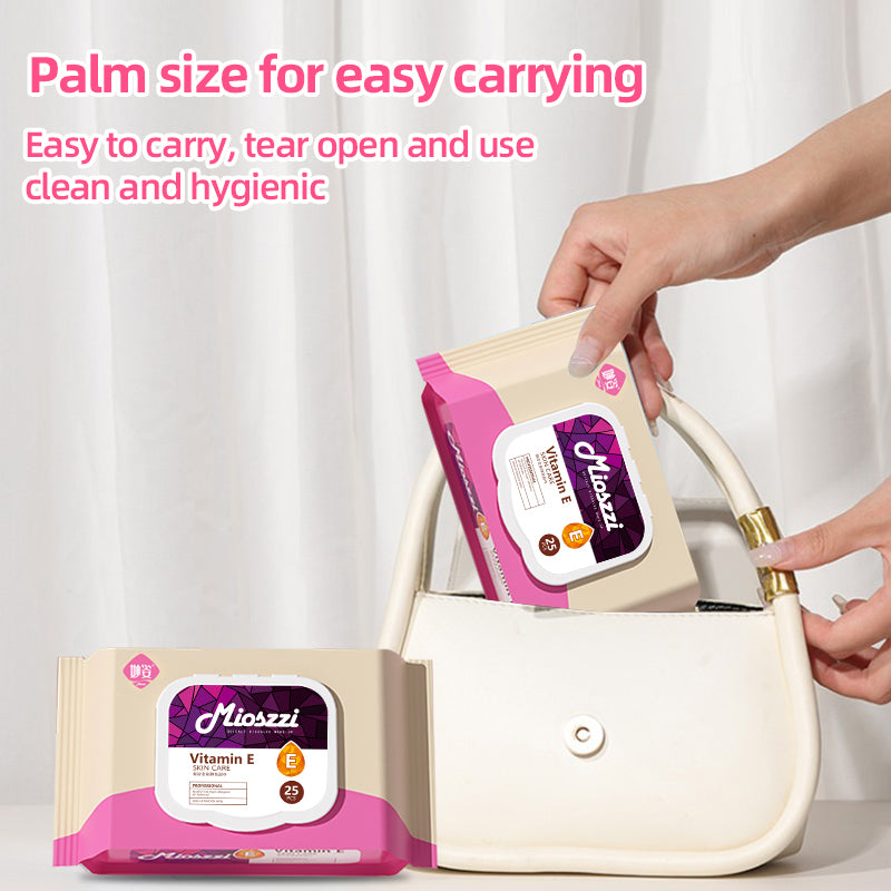 1、Contains sodium hyaluronate and vitamin E to remove makeup and moisturize the skin.

2、Portable pack, suitable for daily skin care and travel necessities.

3、Hypoallergenic formula, no added alcohol, mild and non-irritating, suitable for sensitive skin.

4、Strong makeup removal ability, a wet tissue can remove all facial makeup.

5、It is versatile and can remove dirt, grease and waterproof cosmetics.